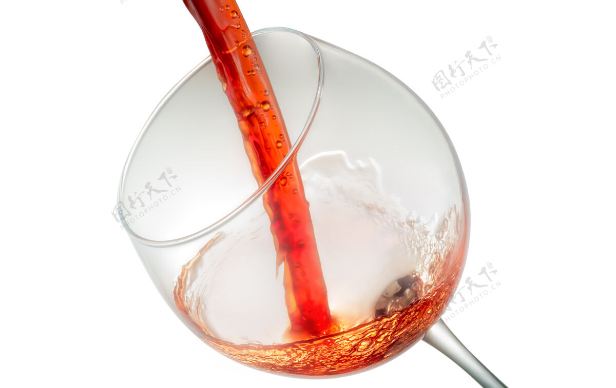饮料酒溅在玻璃上飞溅运动玻璃