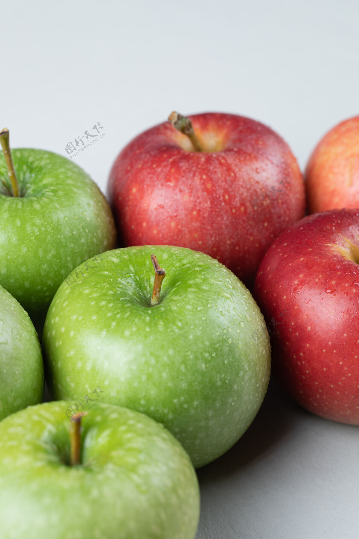水果苹果被隔离在白色的空表面上食物季节异国情调