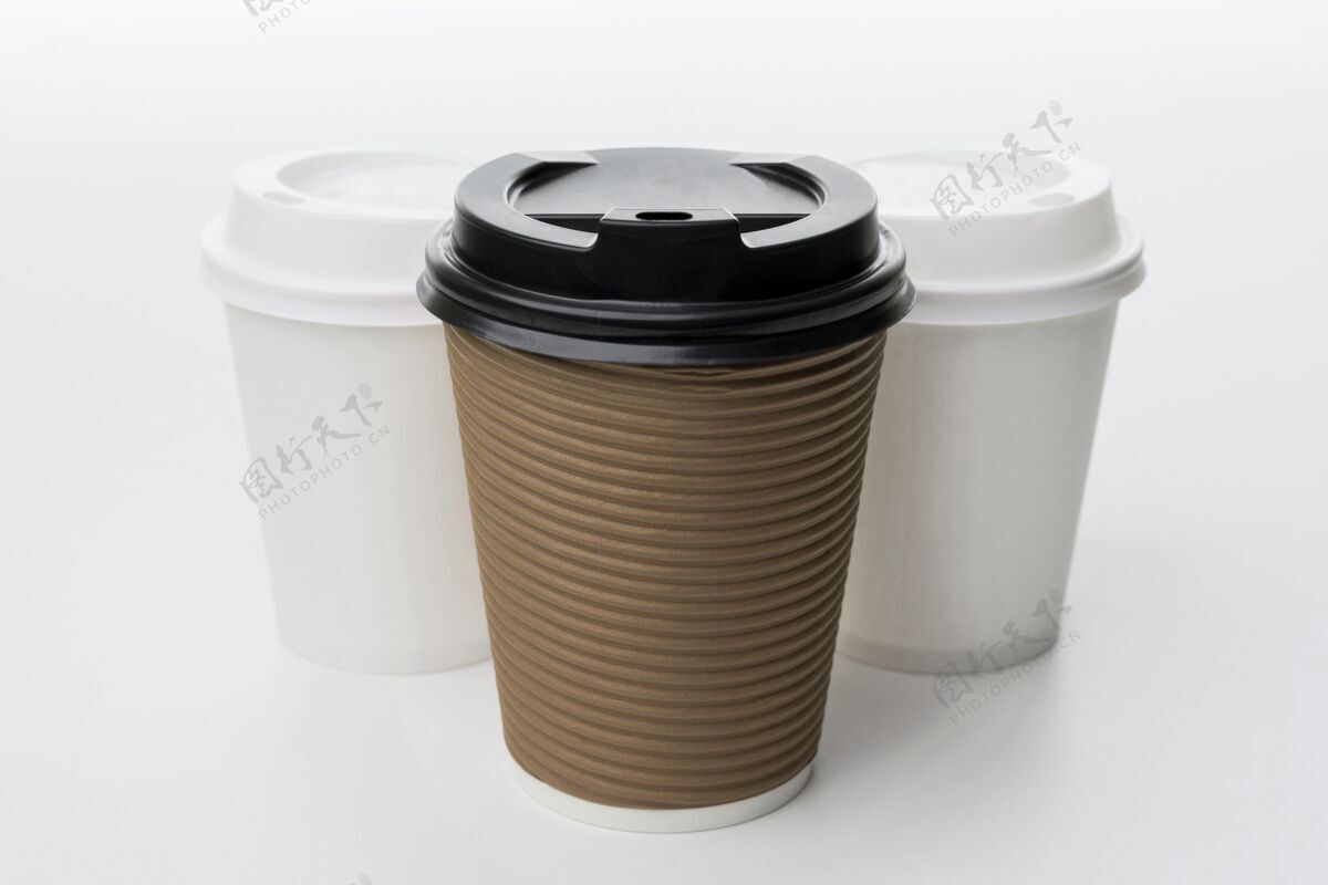 品牌桌上有咖啡模型的塑料杯商标模型商标咖啡