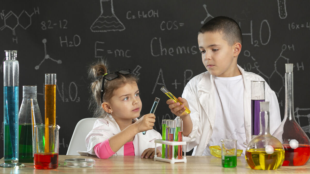 实验室外套孩子们在实验室做实验实验室实验科学家